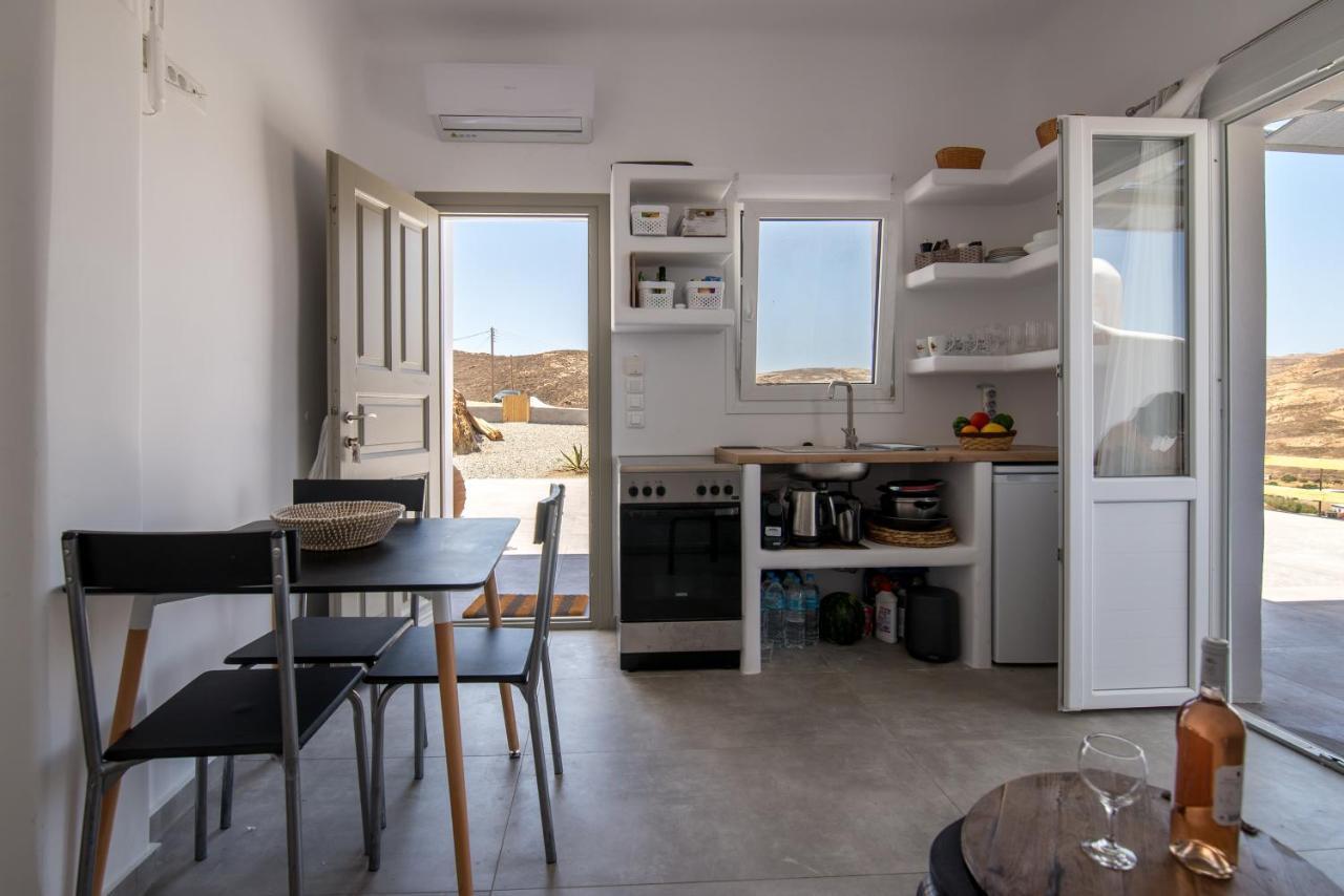 Miramare Suites Mykonos Merchia Beach エクステリア 写真