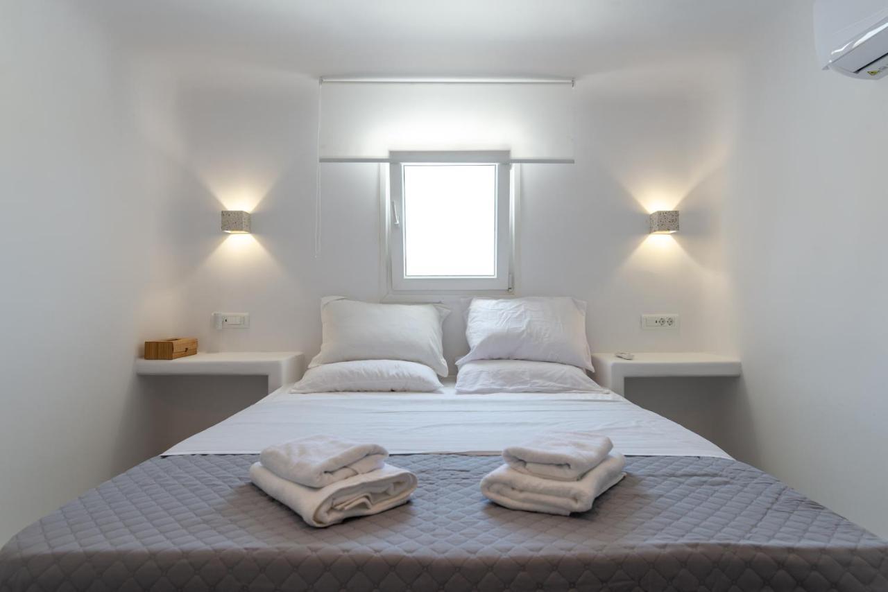 Miramare Suites Mykonos Merchia Beach エクステリア 写真
