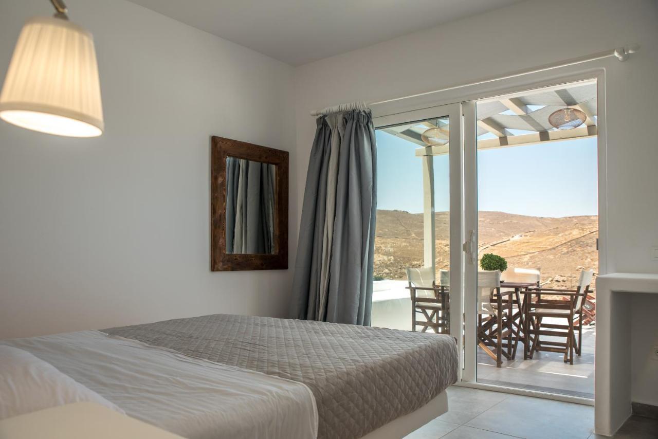 Miramare Suites Mykonos Merchia Beach エクステリア 写真