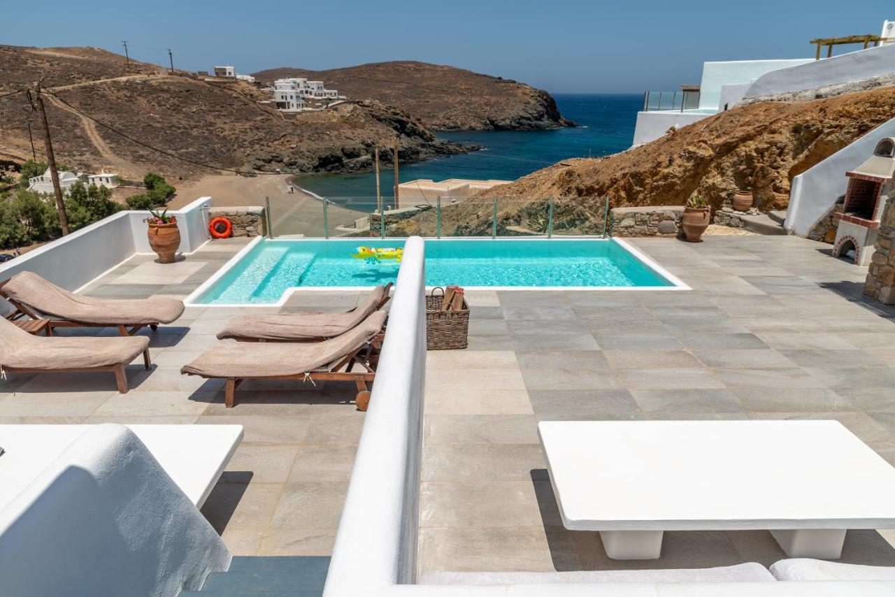 Miramare Suites Mykonos Merchia Beach エクステリア 写真