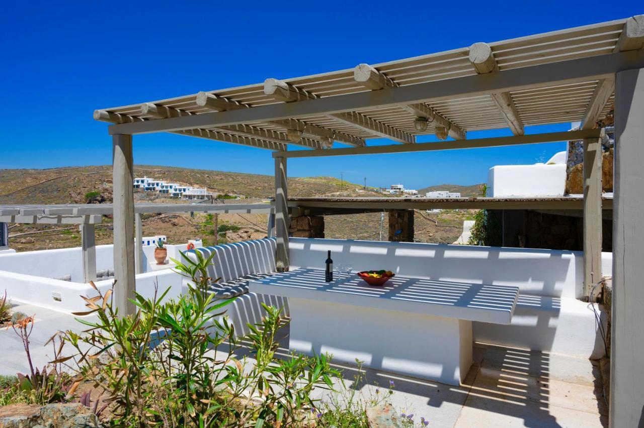 Miramare Suites Mykonos Merchia Beach エクステリア 写真