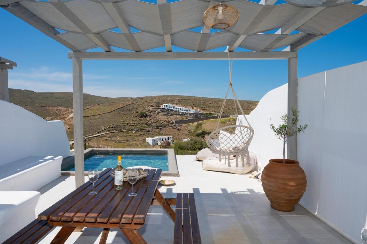 Miramare Suites Mykonos Merchia Beach エクステリア 写真
