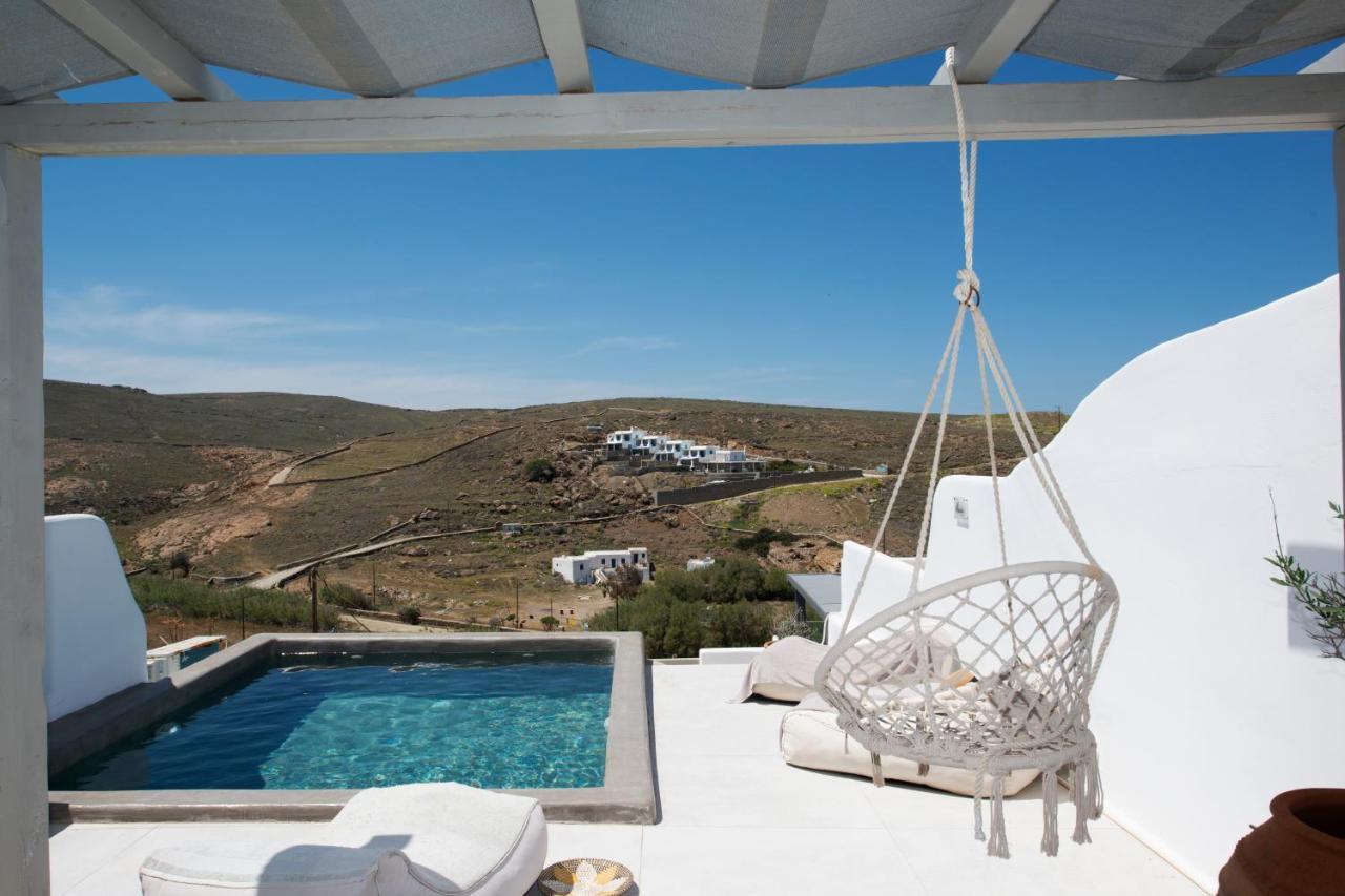Miramare Suites Mykonos Merchia Beach エクステリア 写真