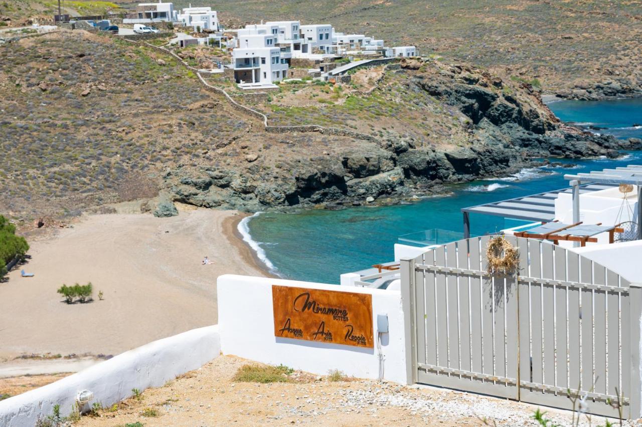 Miramare Suites Mykonos Merchia Beach エクステリア 写真